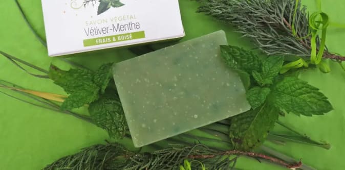 Grande-photo-presentation_savon-vetiver-menthe